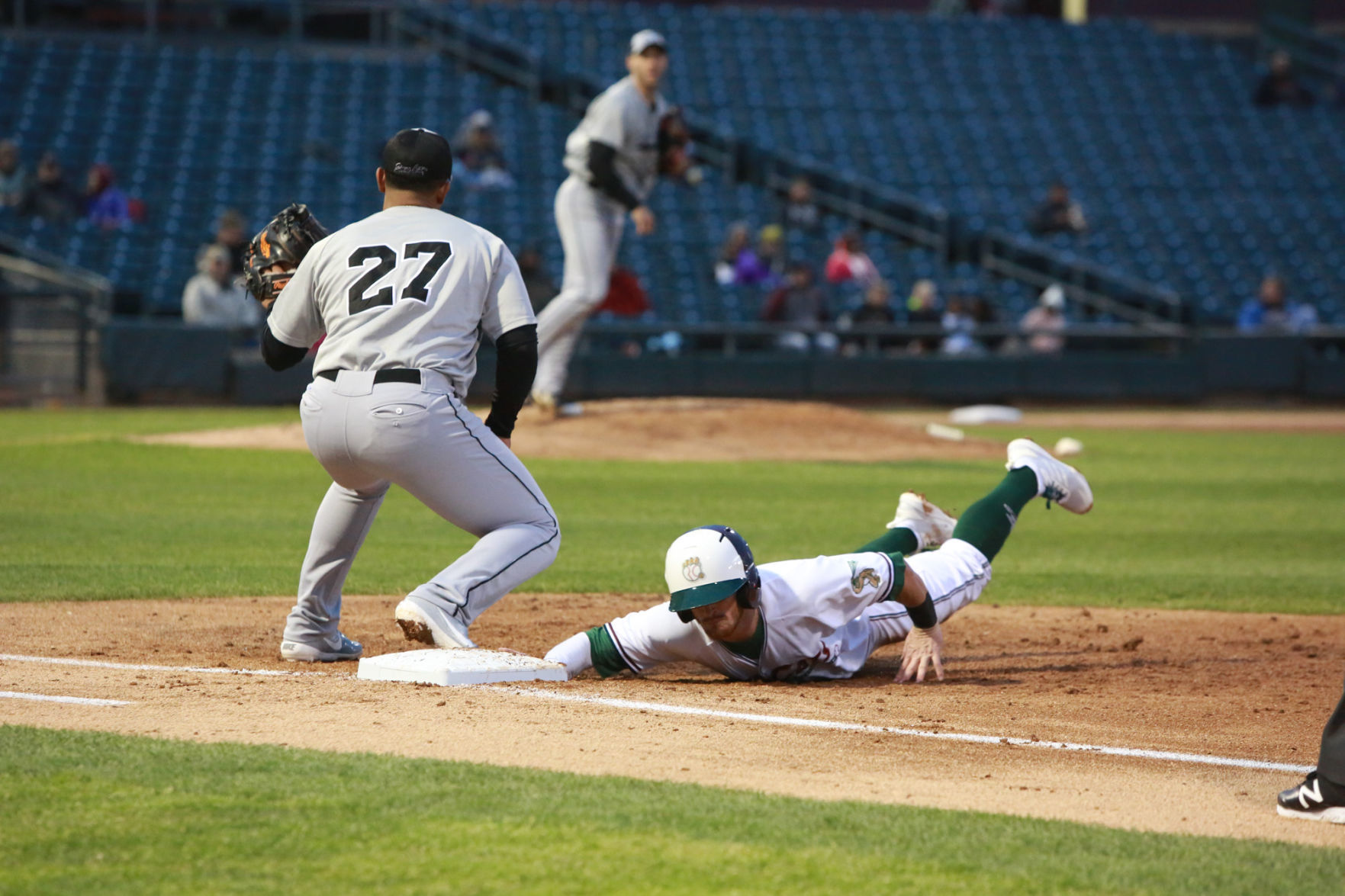 Gallery: RailCats vs Explorers